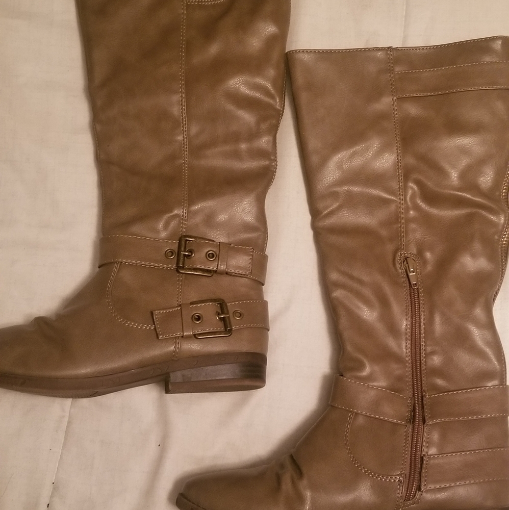 Rampage Boots